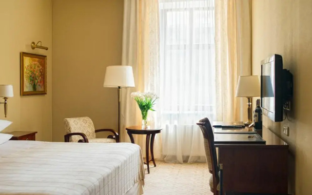 Hotel Leopolis