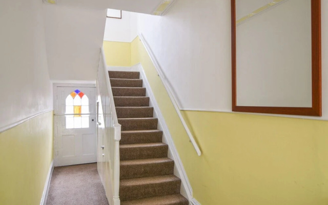 Flat 2, St Agnes House