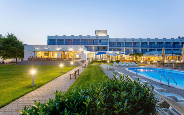 Hotel Senec Lake Resort