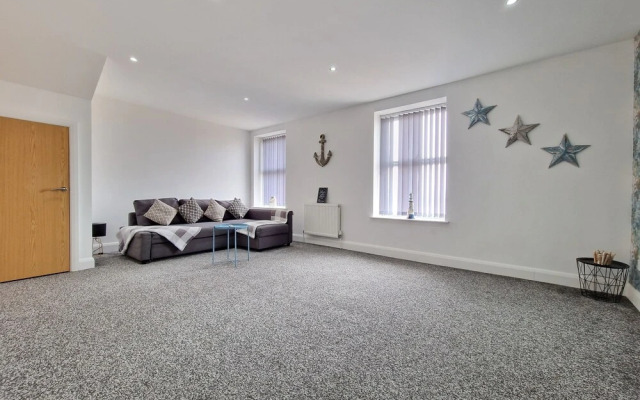 Dysa Promenade Apartments