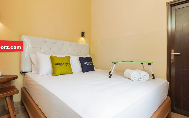 Urbanview Hotel Cantee Halim Perdanakusuma by RedDoorz