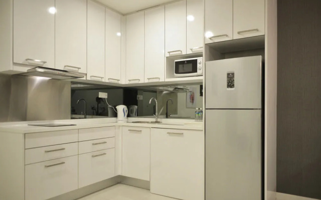 Sharppi at Mercu Summer Suite