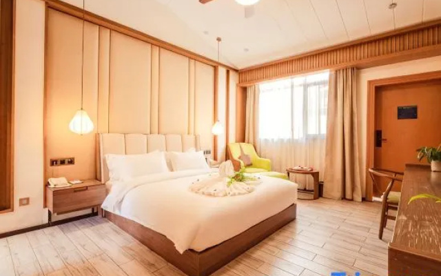 Wanxiang Hot Spring Holiday Hotel