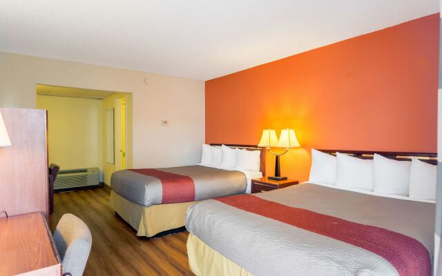 Motel 6 Butte, MT - Historic City Center