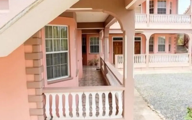 Iso's Bed & Breakfast