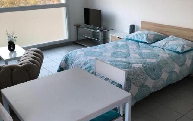 Studio meublé confortable