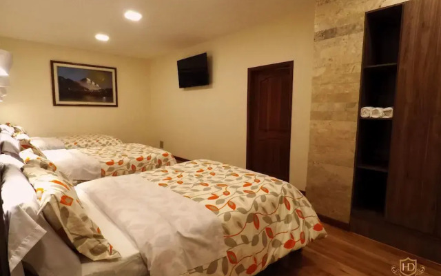 Hotel David