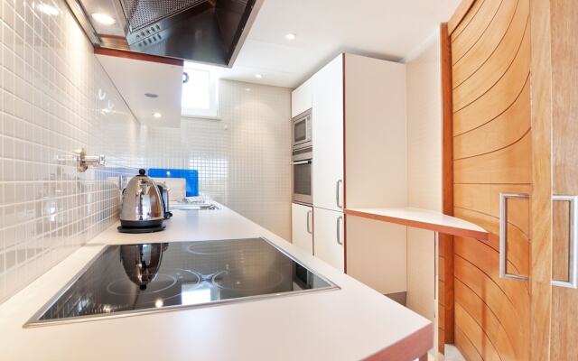 Oceanview Apartment