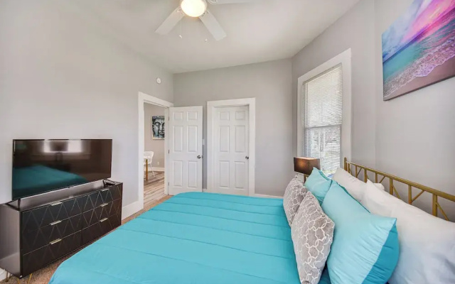 Charming Hampton Home Near Downtown & Beaches!