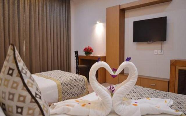 Ramada By Wyndham Varanasi Katesar