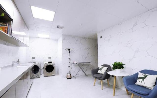 Kyriad Marvelous Hotel·Shenzhen Linheng Plaza Liuyue Metro Station