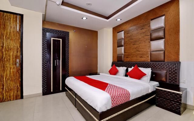 OYO 360 Hotel Manzil