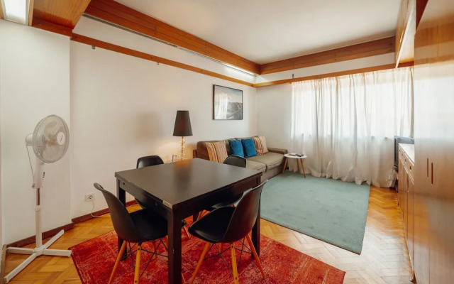 Downtown Classic With Terrace by Vacationy