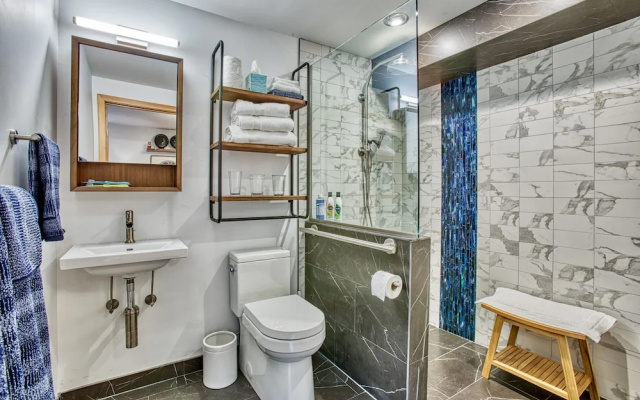 Sehome Garden Inn