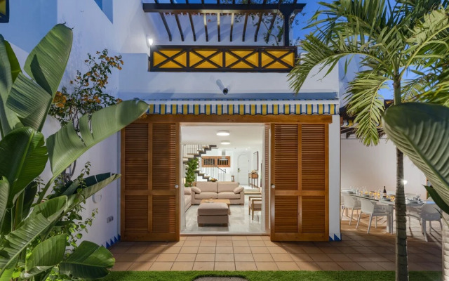 Parque Santiago by Upper Luxury Housing