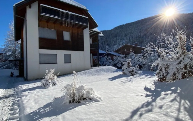 Rossiniweg Warm and Lovely Apartment With Terrace