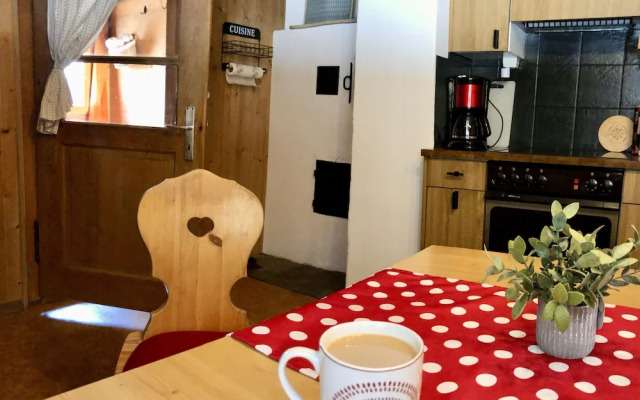 Charming Chalet With Mountain View Near Arosa for 6 People House Exclusive use