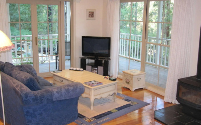 Myers Creek Cascades Luxury Cottages