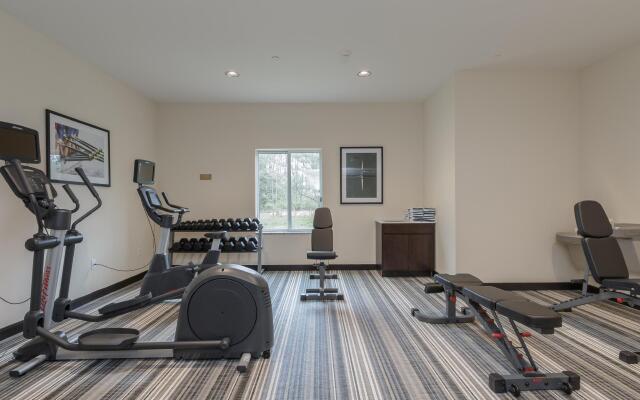 Candlewood Suites Mishawaka North by IHG