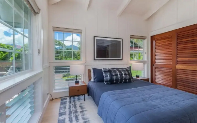 Camp Alealea 1 3 Bedroom Home by RedAwning