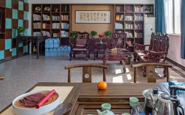 Cixi Hairumaoju Chinese Inn