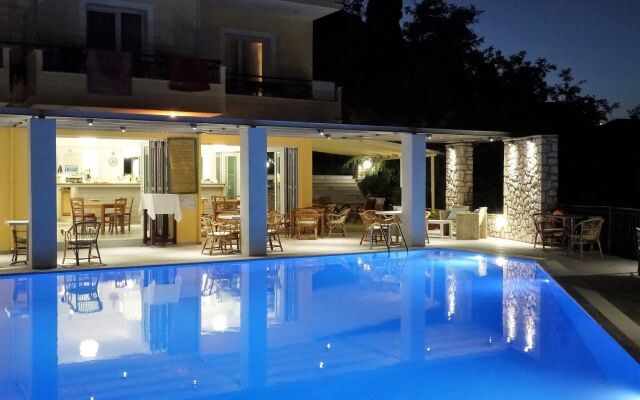 Aliki Hotel