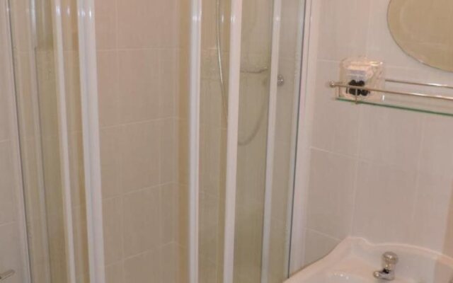 Bron Rhiw Guest House