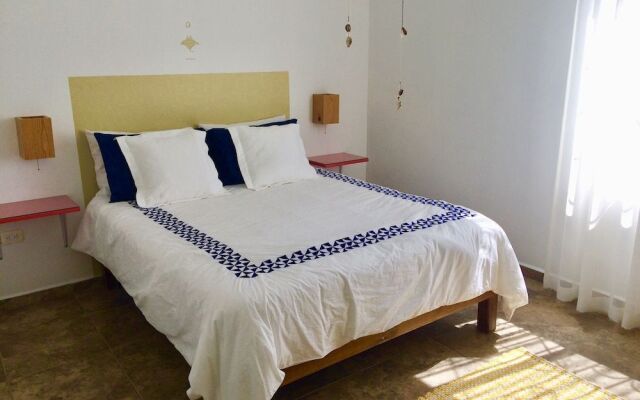 The Mantarraya Outpost Bed & Breakfast