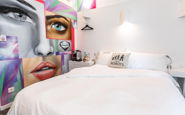 ibis Styles Lausanne Center Mad House