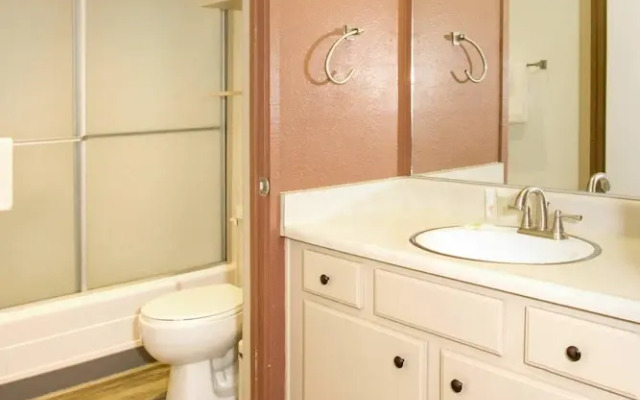 Summit #217 - A Couples Getaway Dream!