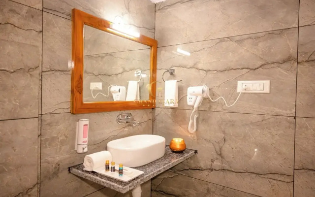 Grand Inara Resort