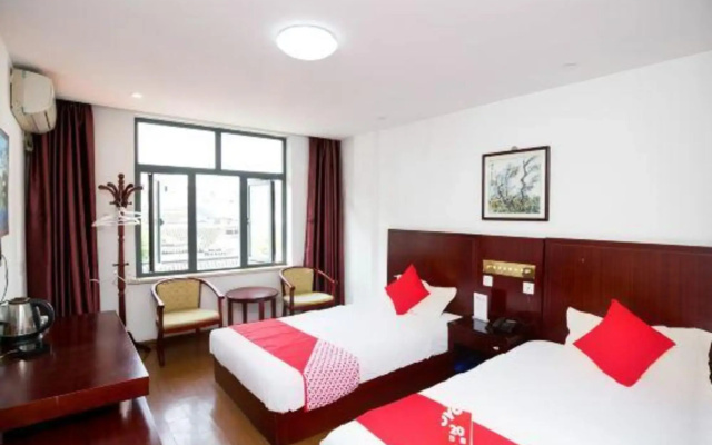 Binjiang Business Hotel