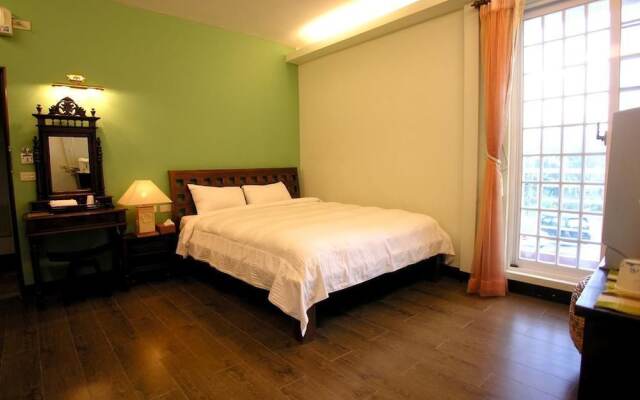 Li Ting B&B