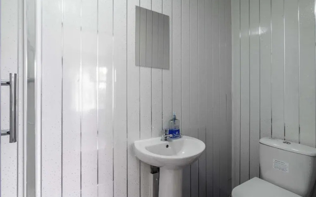 Lovely 2-bed Studio10 in Coventry