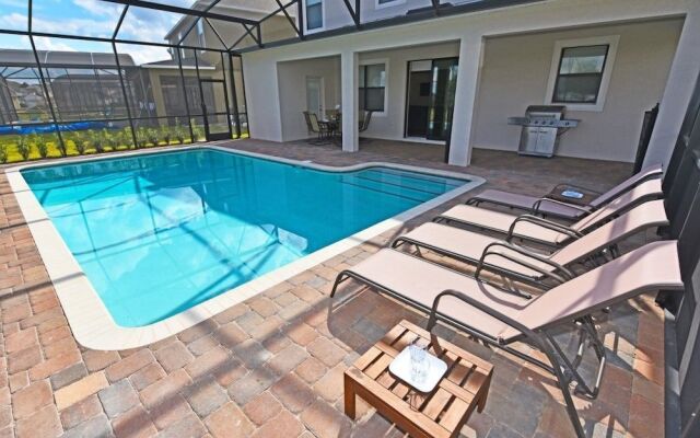 2383 Victoria Drive,