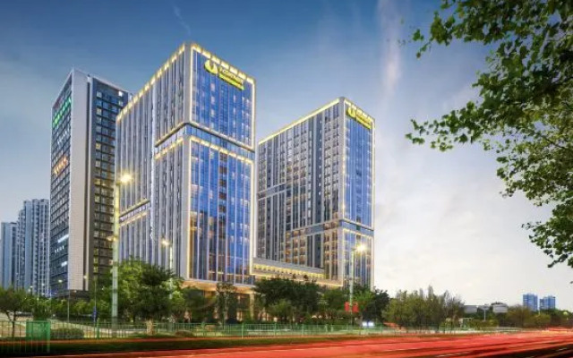 V-Continent Chongqing Hotel