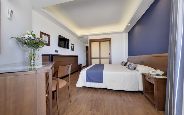 Hotel Puertobahia & Spa