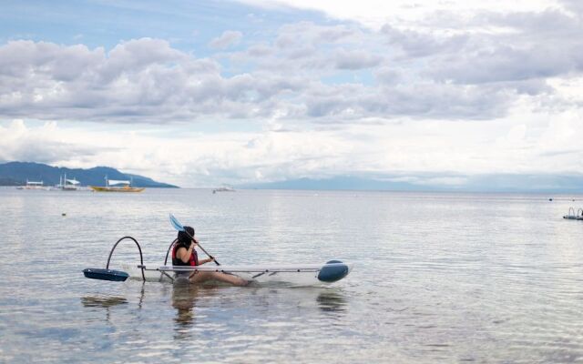 Pescadores Suites Moalboal