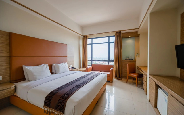 Grand Pasundan Convention Hotel - Image 4