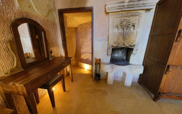 Eyes Of Cappadocia Cave Hotel