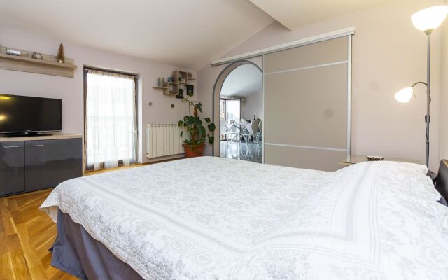 Apartment Mir - 50m from the sea A5 Fazana, Istria