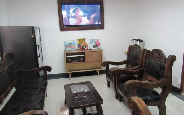 Hostal Internacional - Hostel