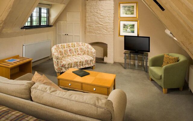 Marlborough Arms Hotel