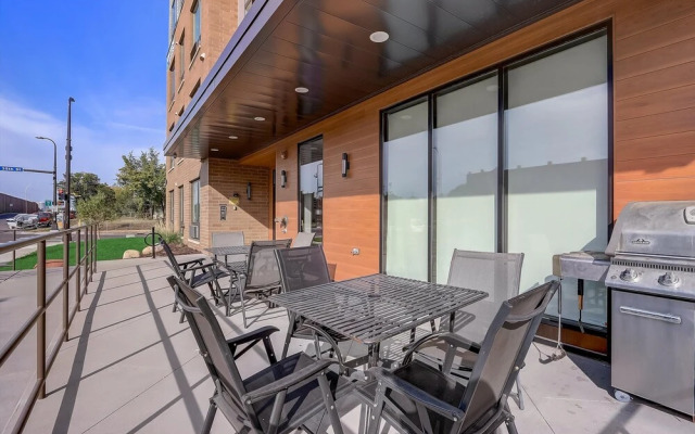 FRONTDESK The Central Apts Minneapolis