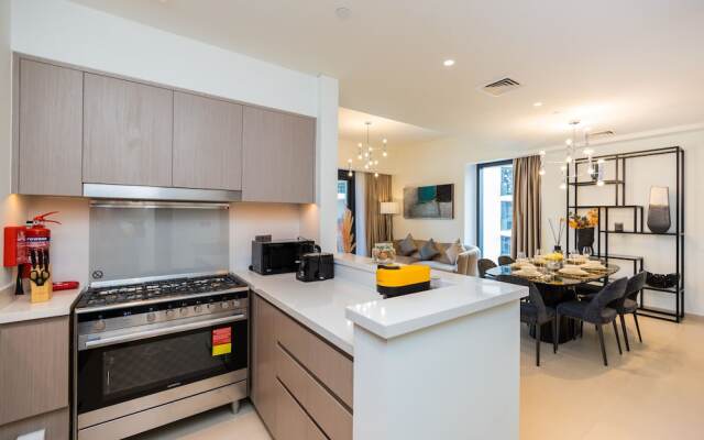 Amazing 3BR Burj Khalifa & Fountain View