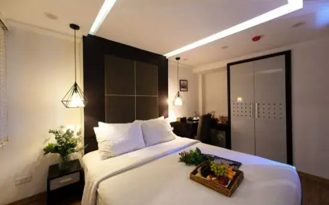 Keypad Hotel - 24 Hang Ga