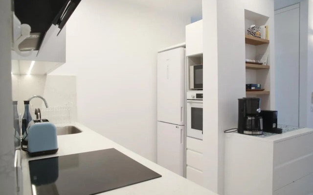 Bugrashov - charming, amazing & quiet 2 rooms