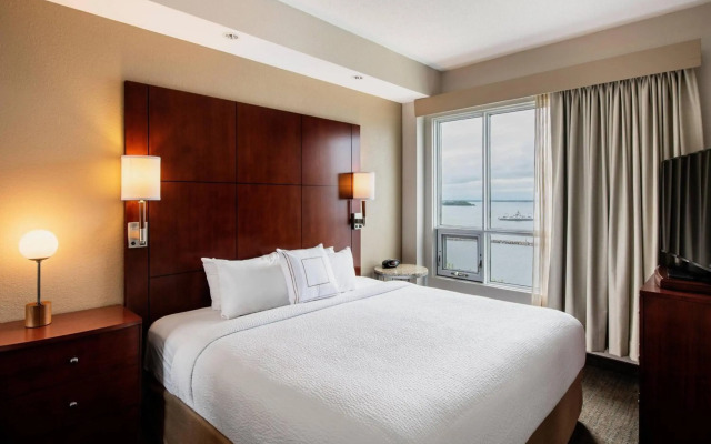 Residence Inn by Marriott Kingston Water's Edge