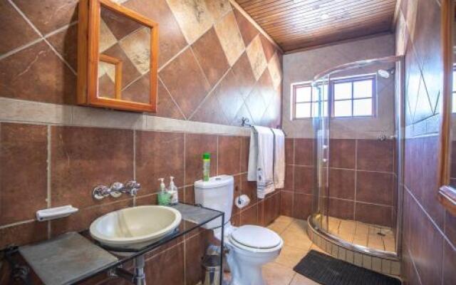 Thatch Haven Guesthouse