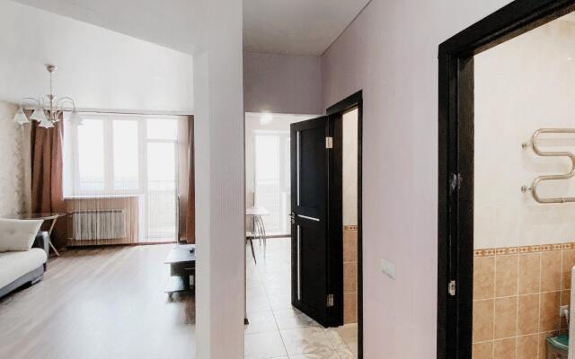 Pryanik Apartments (Пряник Апартментс) на проспекте Ленина 112